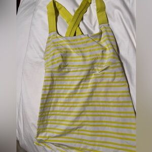 Lululemon tank